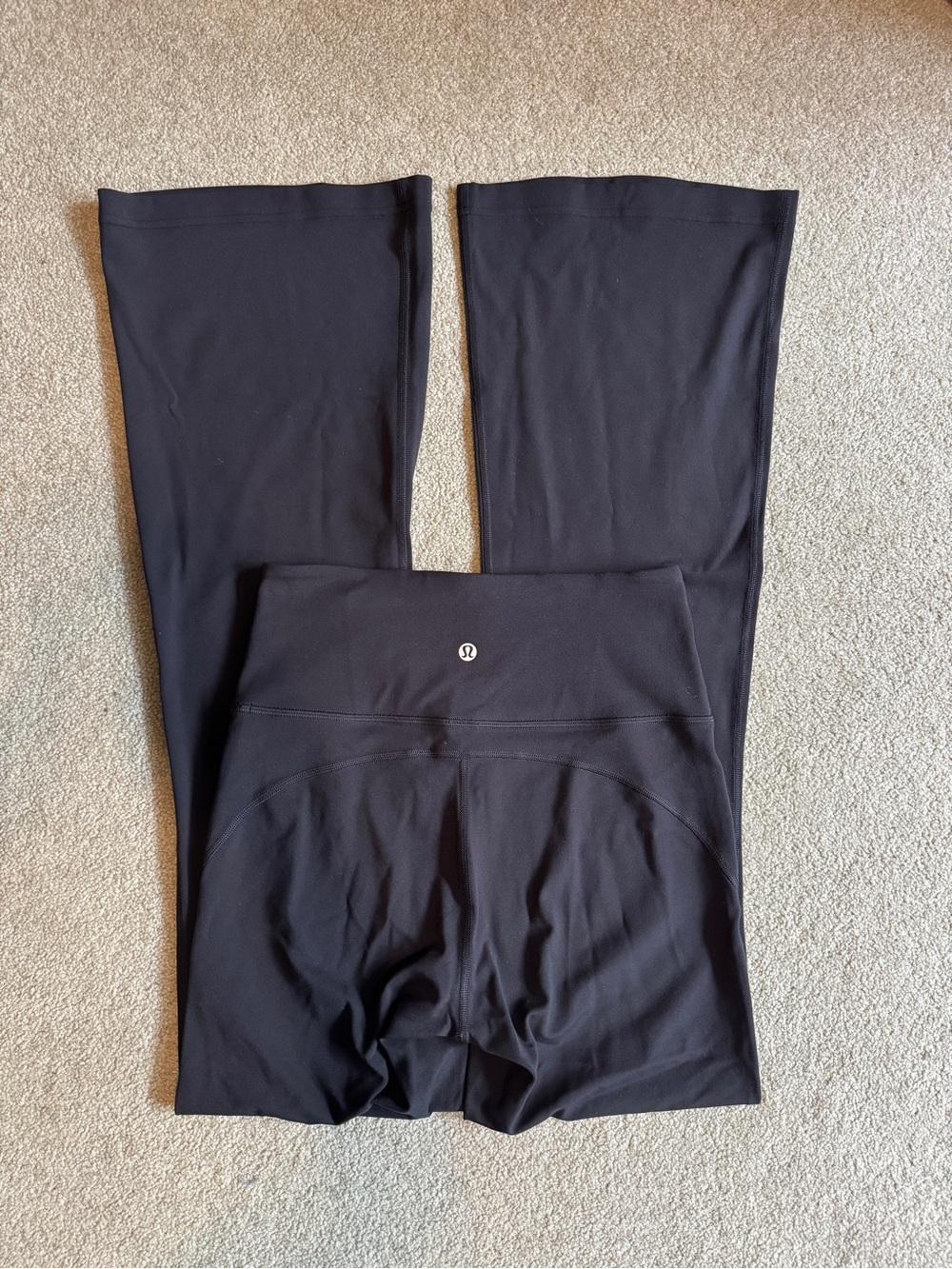 lululemon Groove Nulu Super-High-Rise Flared Pant Women’s Size 6 Inseam 32 Black